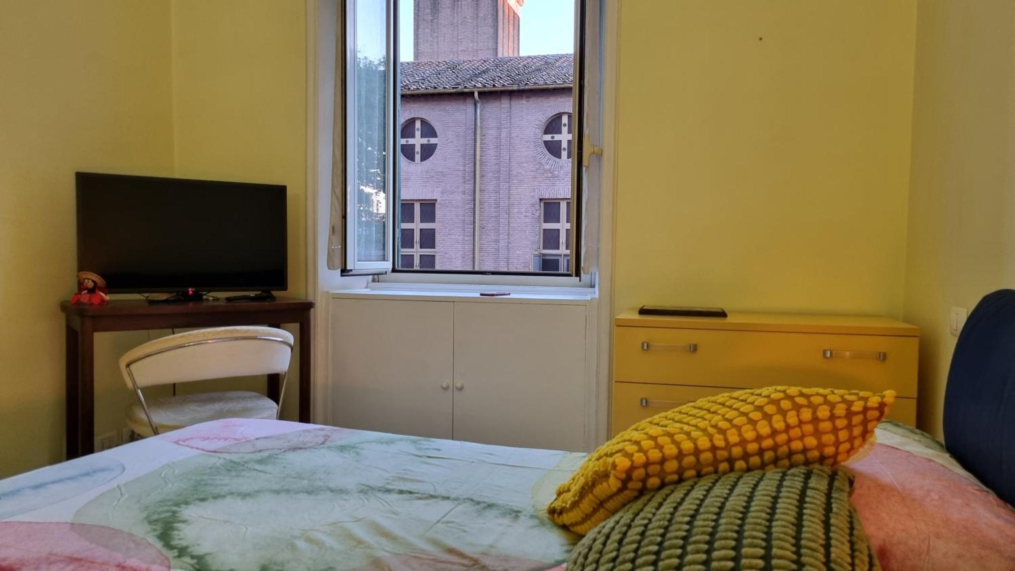 Dora Apartment Rome Bagian luar foto